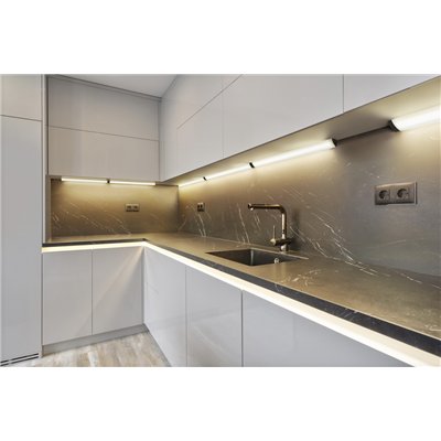 LINEAR ANGLE FRAMELESS SENSOR 55cm CCT DIM Black