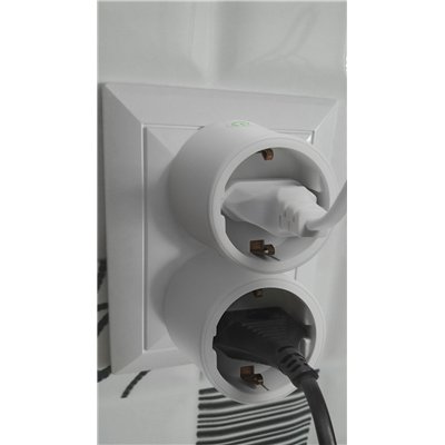 SMART+ plugs with Zigbee technology EU White