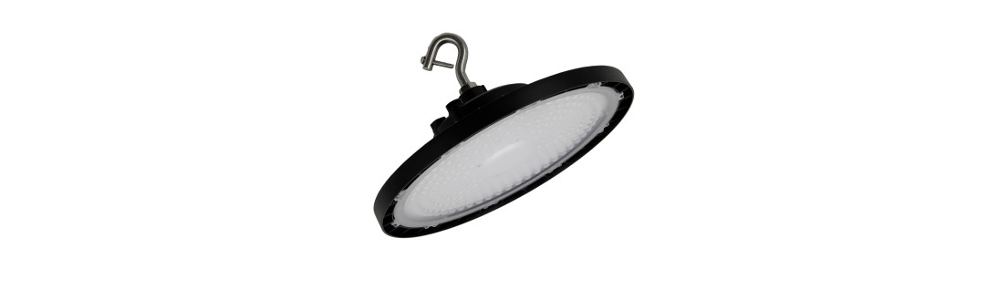 Svietidlá pre vysoké stropy